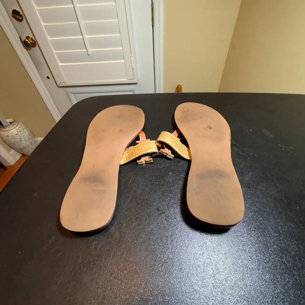 Tory Burch size 7.5 leather gold monroe sandal slipper
